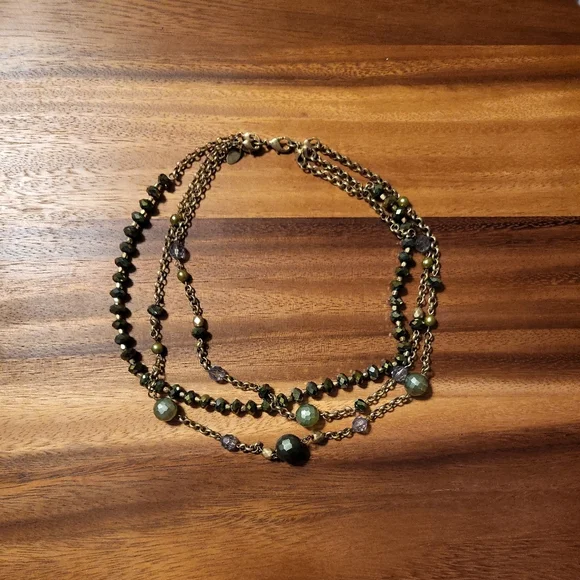 *SOLD* Shiny Green & Gold Y2K Lia Sophia Layer Necklace - Picture 1 of 10